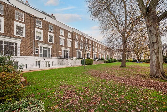 2 Bedroom Flat For Sale In Alma Square, London, NW8