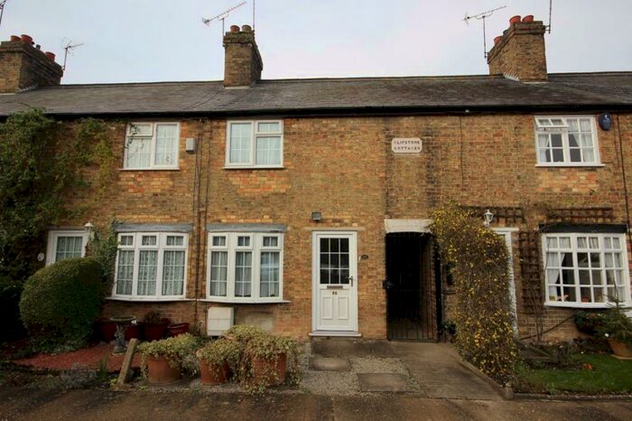 2 Bedroom Terraced House To Rent In Clipstone Cottages, Barton Le Clay, Beds, MK45