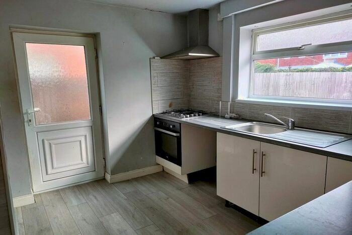 3 Bedroom Semi-Detached House To Rent In Galsworthy Road, South Shields, NE34