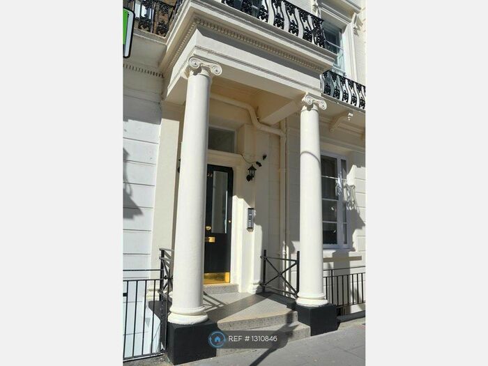 2 Bedroom Flat To Rent In Devonshire Terrace, London W2