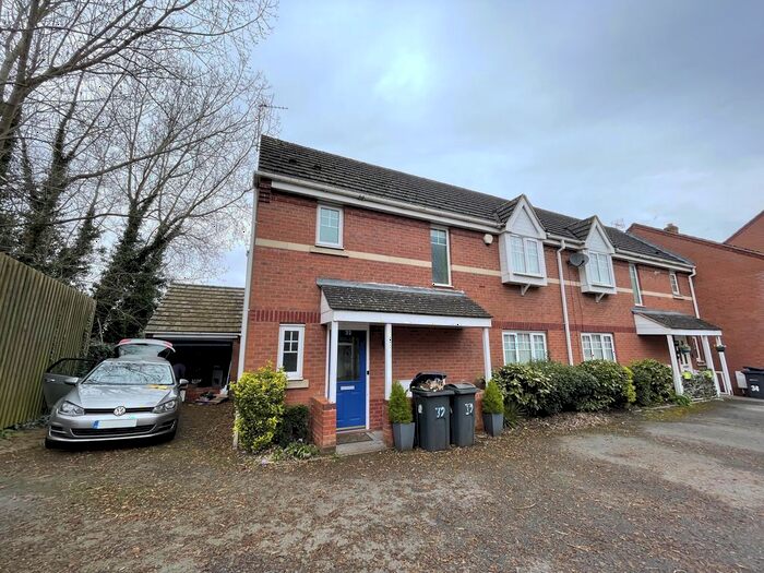 3 Bedroom End Of Terrace House To Rent In Canterbury Close, Birmingham, West Midlands, B23