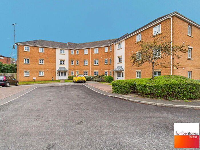 1 Bedroom Flat For Sale In Charter Place, Oldbury, B68