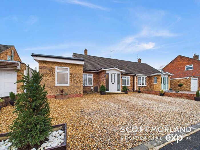 4 Bedroom Semi-Detached House For Sale In Longmead, Windsor, SL4