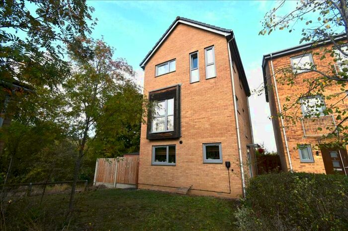 5 Bedroom House To Rent In Rambler Lane, Dartford, DA1