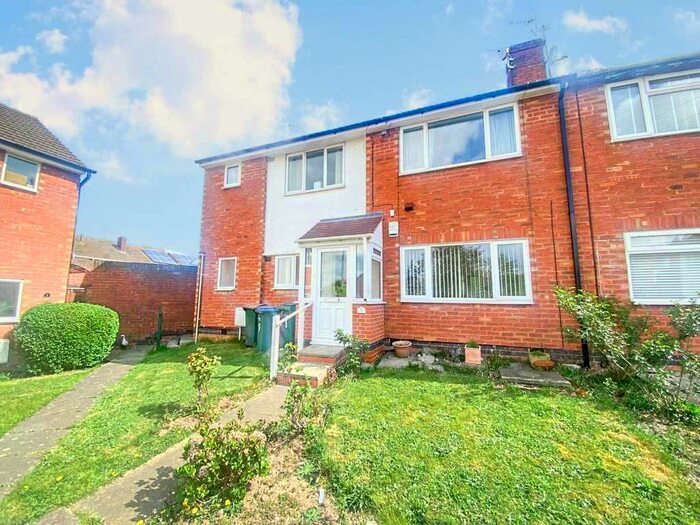 2 Bedroom Maisonette To Rent In Eastbourne Close, Coundon, Coventry, CV6