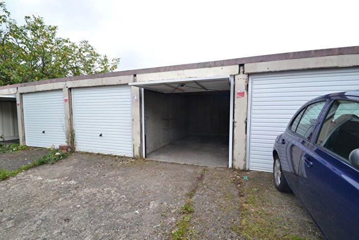 1 Bedroom Garage / Parking To Rent In Crofthill Road, Glasgow, G44