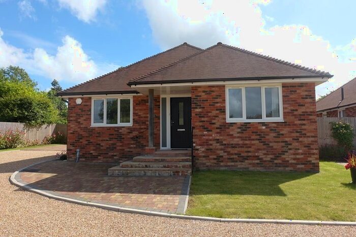3 Bedroom Detached Bungalow For Sale In Gurney Close, Broad Oak, Rye, TN31