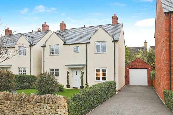 3 Bedroom Detached House For Sale In Glass House Road, Chipping Campden, Gloucestershire, GL55