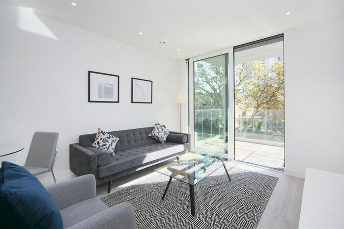 1 Bedroom Flat To Rent In Kingly Building, Woodberry Down, N4