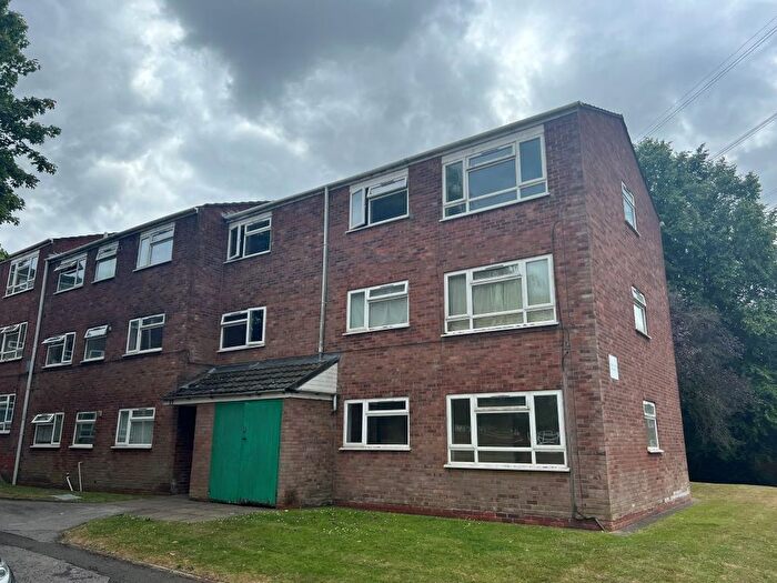 1 Bedroom Flat For Sale In Flat, Clent Way, Quinton, Birmingham, B32