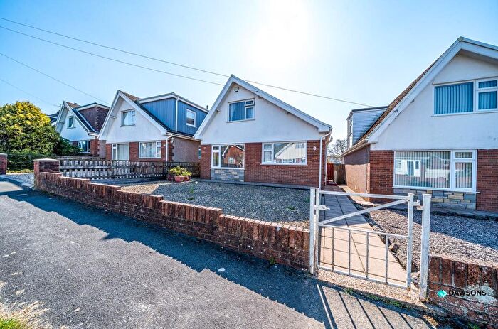 3 Bedroom Detached House For Sale In Pantydwr, Three Crosses, Swansea, SA4