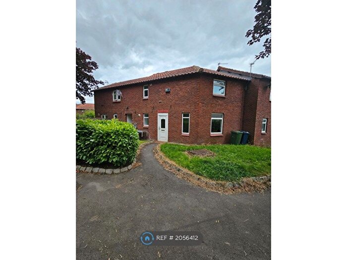 3 Bedroom Terraced House To Rent In Caradoc Close, Washington, NE38