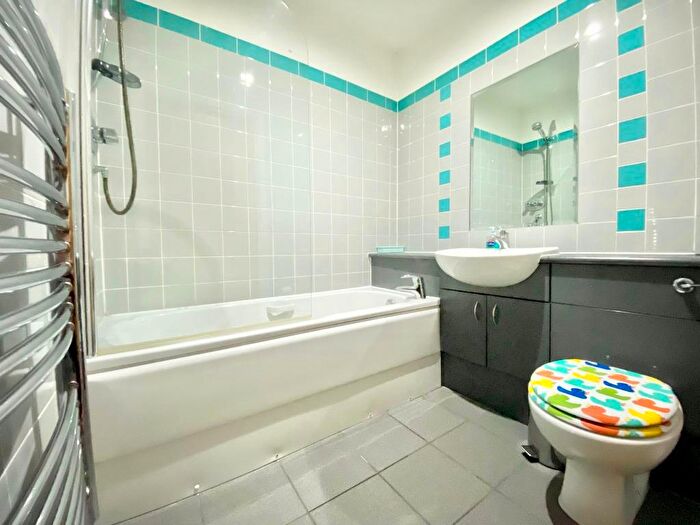 1 Bedroom Flat To Rent In Renfield Street, City Centre, Glasgow, G2