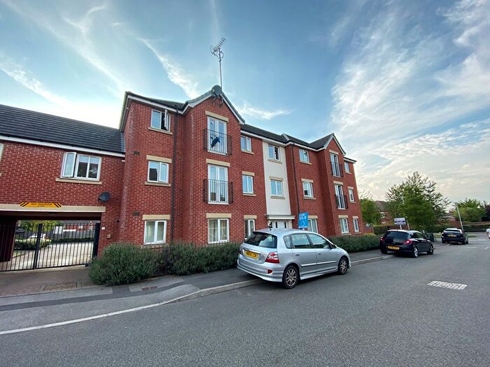 2 Bedroom Flat To Rent In Millport Road, Monmore Grange, Wolverhampton, WV4