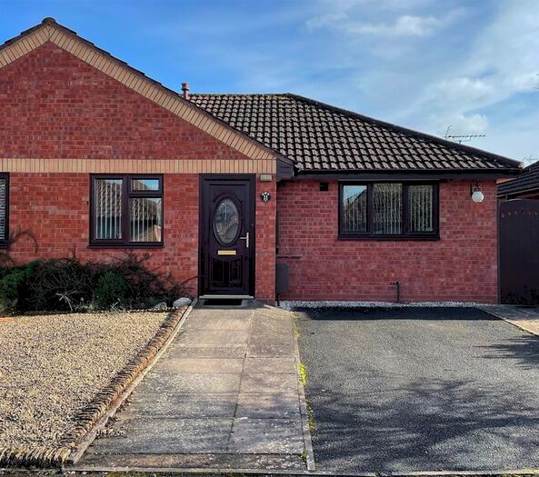 2 Bedroom Semi-Detached Bungalow For Sale In Broomy Close, Stourport-On-Severn, DY13