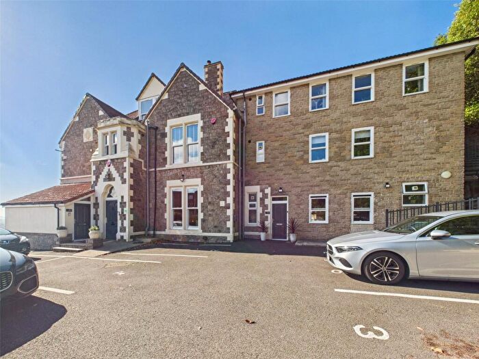 3 Bedroom Apartment For Sale In South Road, Weston-super-Mare, Somerset, BS23