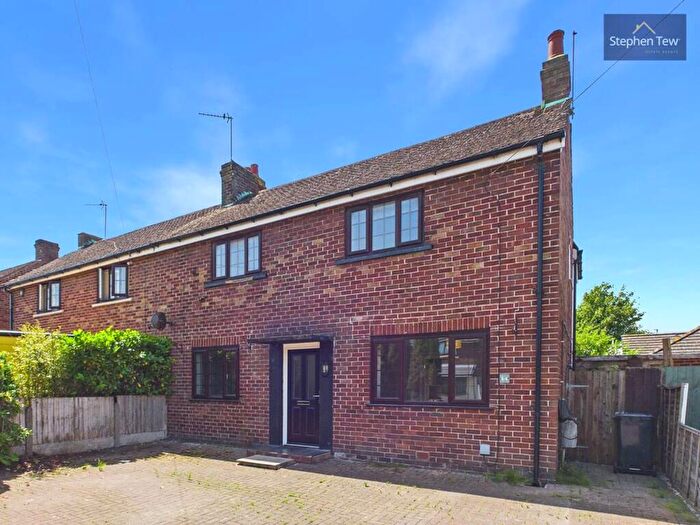 4 Bedroom Semi-Detached House For Sale In Chain Lane, Staining, FY3