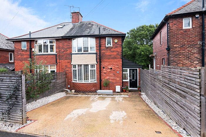 3 Bedroom Semi-Detached House For Sale In Lees Hall Road, Norton Lees, S8