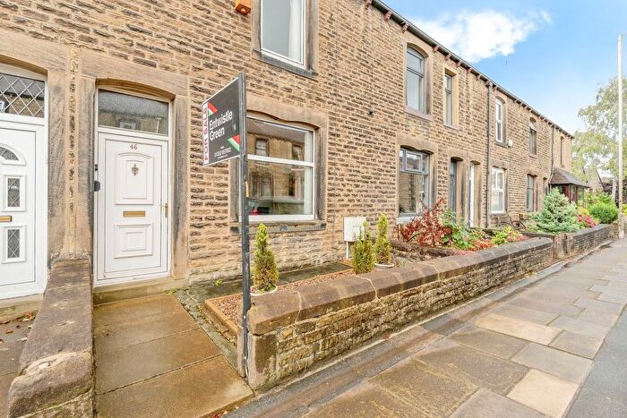 2 Bedroom Terraced House For Sale In Cotton Tree Lane, Colne, Lancashire, BB8