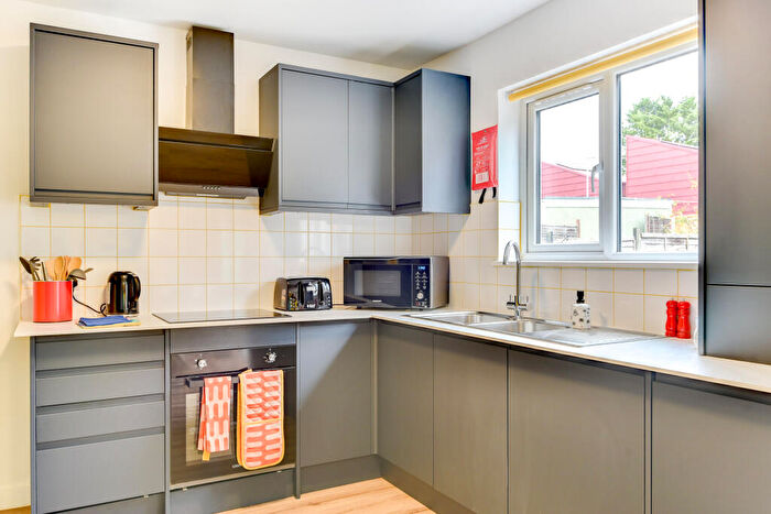 1 Bedroom House Of Multiple Occupation To Rent In Bishop Manor Road, Horfield, Bristol, Bristol City, BS10