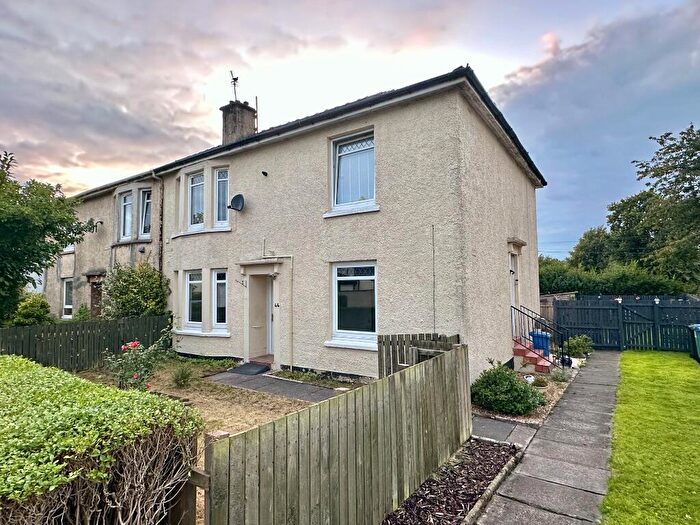 2 Bedroom Flat To Rent In Revoch Drive, Knightswood, Glasgow, G13