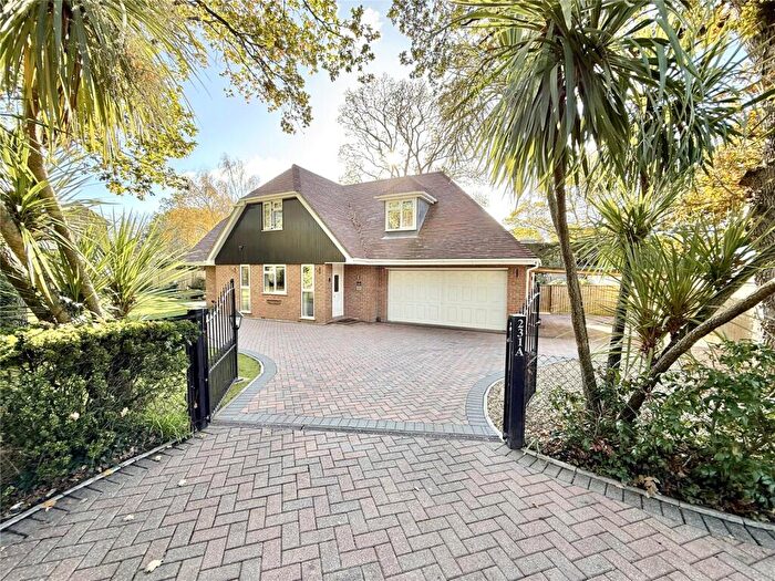 4 Bedroom Detached House For Sale In Smugglers Lane North, Highcliffe On Sea, Christchurch, Dorset, BH23
