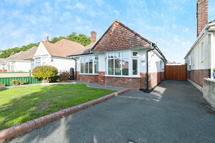 2 Bedroom Detached Bungalow For Sale In Barrow Road, Bournemouth, BH8