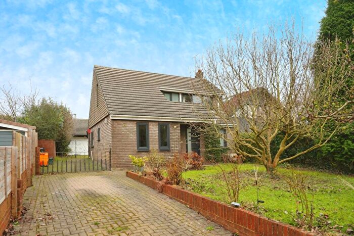 3 Bedroom Detached House For Sale In Hortham Lane, Almondsbury, Bristol, BS32