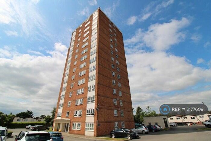 2 Bedroom Flat To Rent In City View, Salford, M7