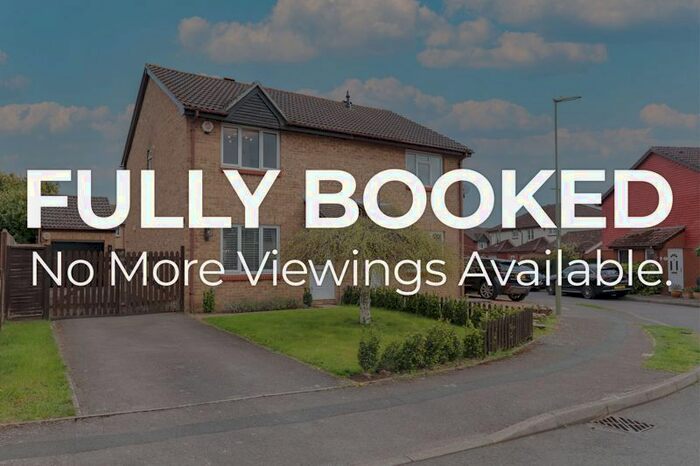 3 Bedroom Semi-Detached House To Rent In Celandine Avenue, Locks Heath, Southampton, SO31