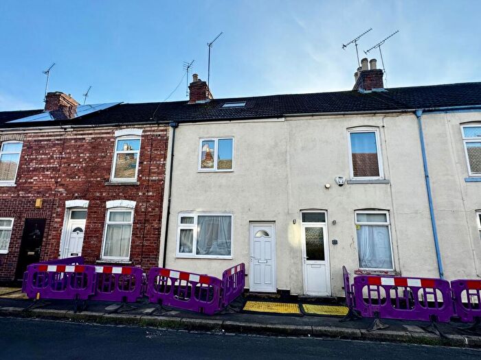 2 Bedroom Terraced House To Rent In Portland Terrace, Gainsborough, Lincolnshire, DN21