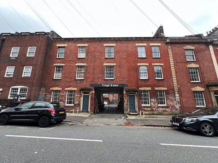 2 Bedroom Flat To Rent In Jamaica Street, Bristol, BS2