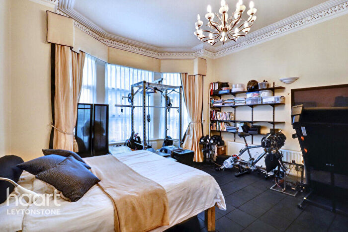 6 Bedroom Semi Detached House For Sale In Fairlop Road, London, E11