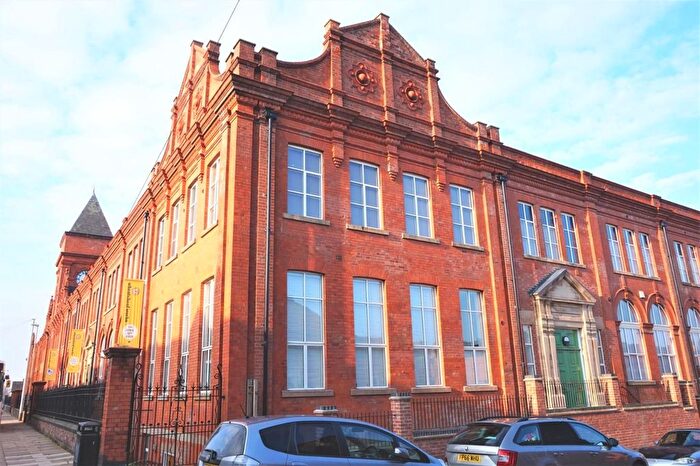 1 Bedroom Flat To Rent In Wheatsheaf Works, Cowper Street, Knighton Fields, Leicester, LE2