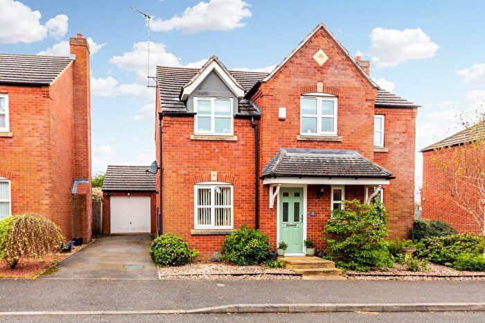 4 Bedroom Detached House For Sale In Peter Crisp Way, Rushden, NN10