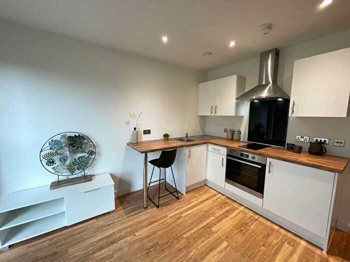 Property For Sale In Manchester Waters, Pomona Strand, Old Trafford, Manchester, M16