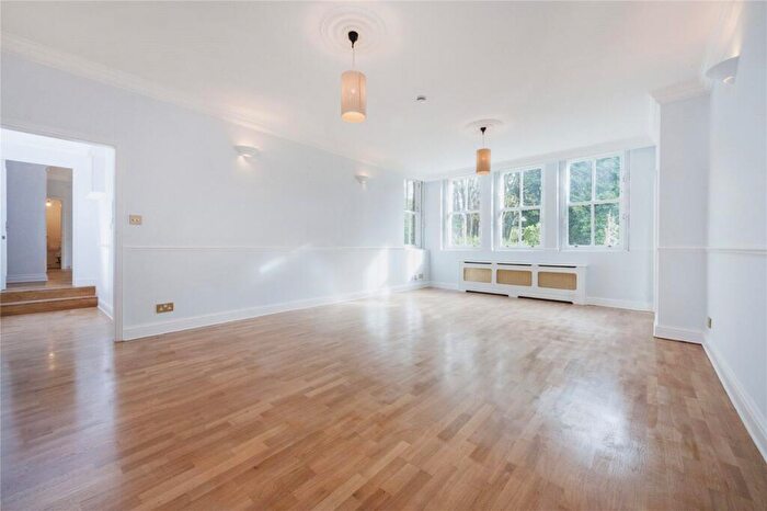 2 Bedroom Flat To Rent In Arkwright Road, Hampstead, NW3