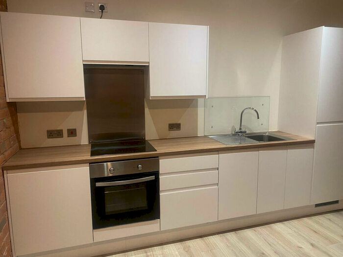 1 Bedroom Apartment To Rent In Conditioning House, Cape Street, Bradford, Yorkshire, BD1