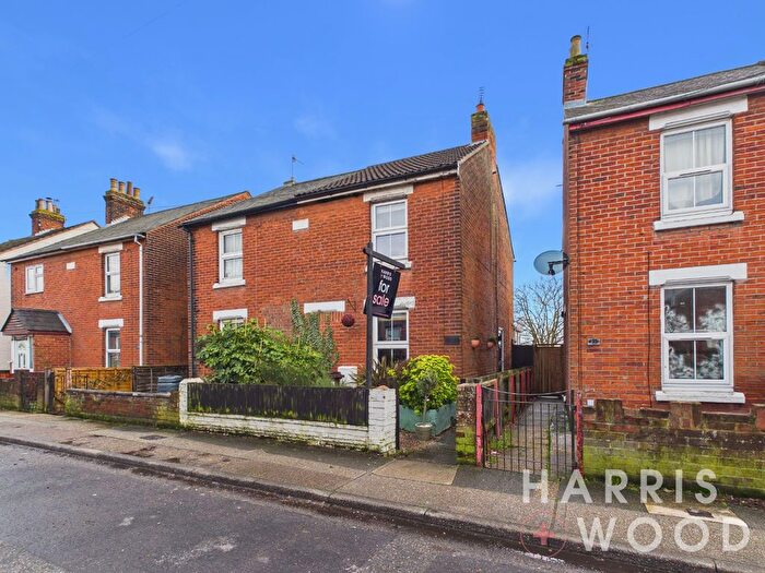 2 Bedroom Semi Detached House For Sale In Harwich Road, Colchester, CO4