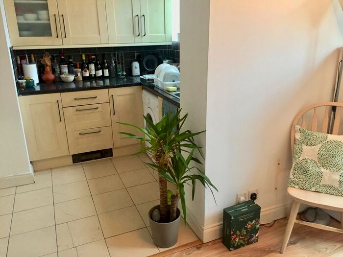1 Bedroom Flat To Rent In Wilmot Street, Bethnal Green, E2