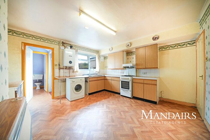 3 Bedroom Terraced House For Sale In Wootton Avenue, Fletton, Peterborough, PE2