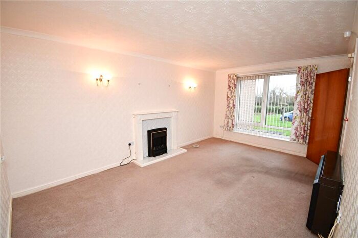 1 Bedroom Flat For Sale In Redcroft, Well Lane, Greasby, CH49