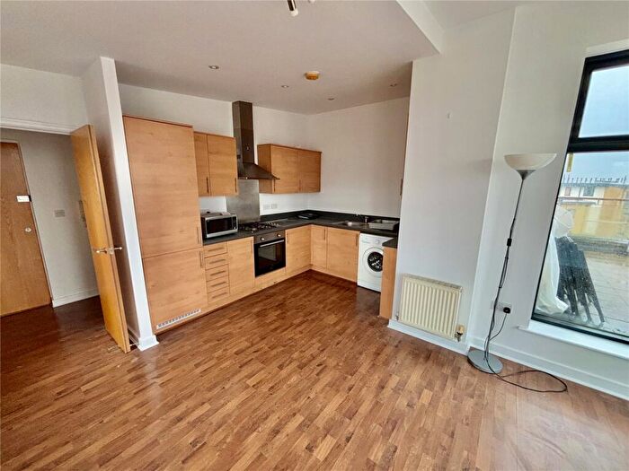 2 Bedroom Apartment To Rent In Park Lane, Waterstone Park, Greenhithe, Kent, DA9