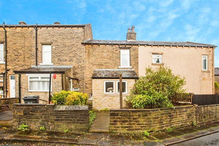 2 Bedroom Terraced House For Sale In Warley Road, Halifax, HX1