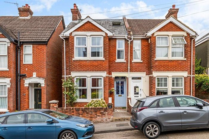 4 Bedroom Property For Sale In Highbury Avenue, Salisbury, SP2