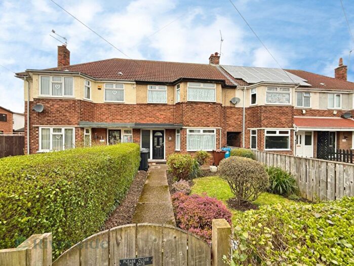3 Bedroom Terraced House For Sale In County Road North, Hull, HU5
