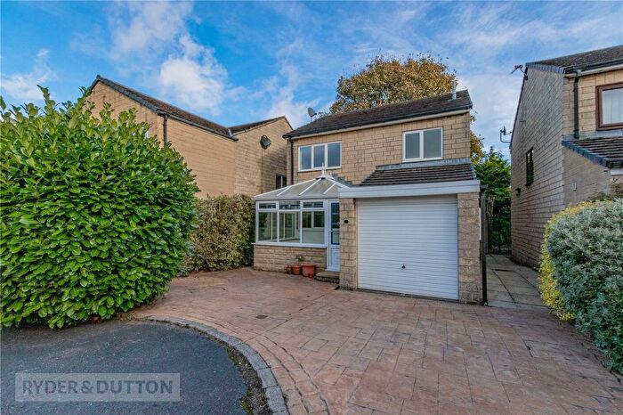 4 Bedroom Detached House For Sale In Sycamore Rise, Holmfirth, West Yorkshire, HD9