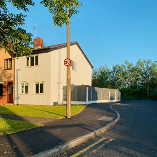 2 Bedroom Mews To Rent In Badgers Walk, Lytham, FY8