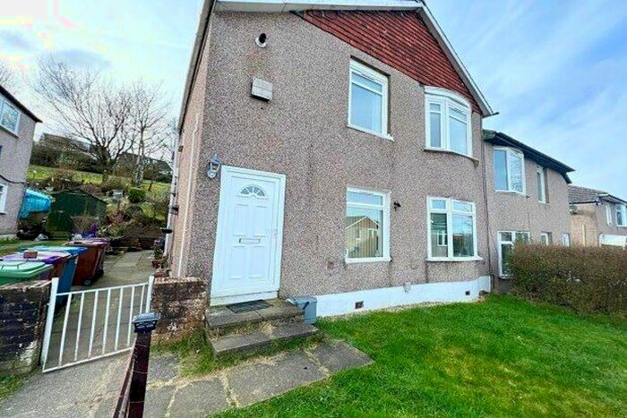 3 Bedroom Cottage To Rent In Montford Avenue, Glasgow, G44