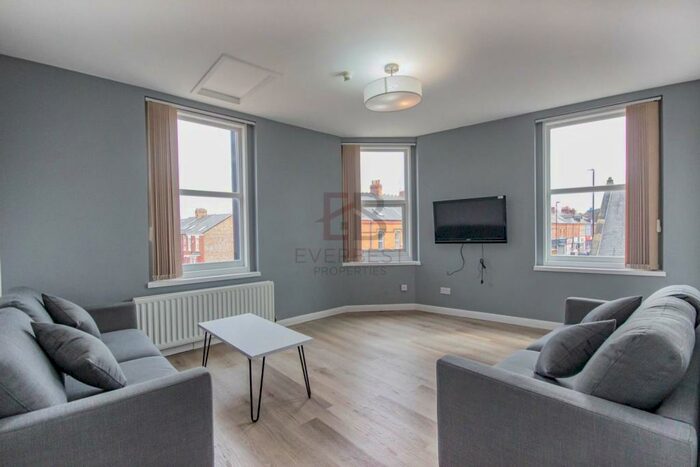 6 Bedroom Apartment To Rent In Heaton Road, Heaton, Newcastle Upon Tyne, NE6
